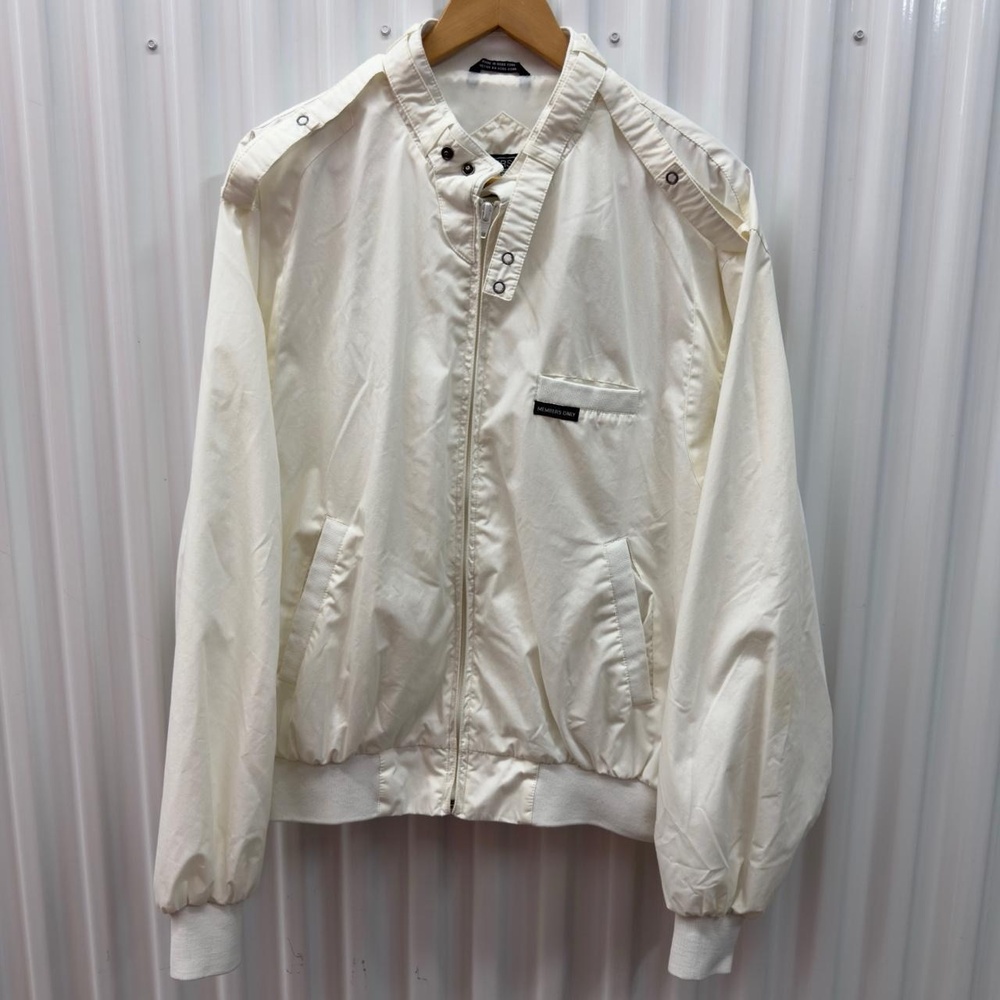 Vintage Members Only Jacket Mens LARGE White Bomber Hong Kong 80s Retro